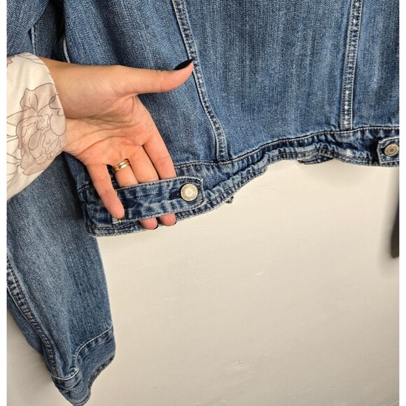 American Eagle Outfitters Cropped Denim Jean Jacket Casual Timeless Y2K Size M - Picture 10 of 11